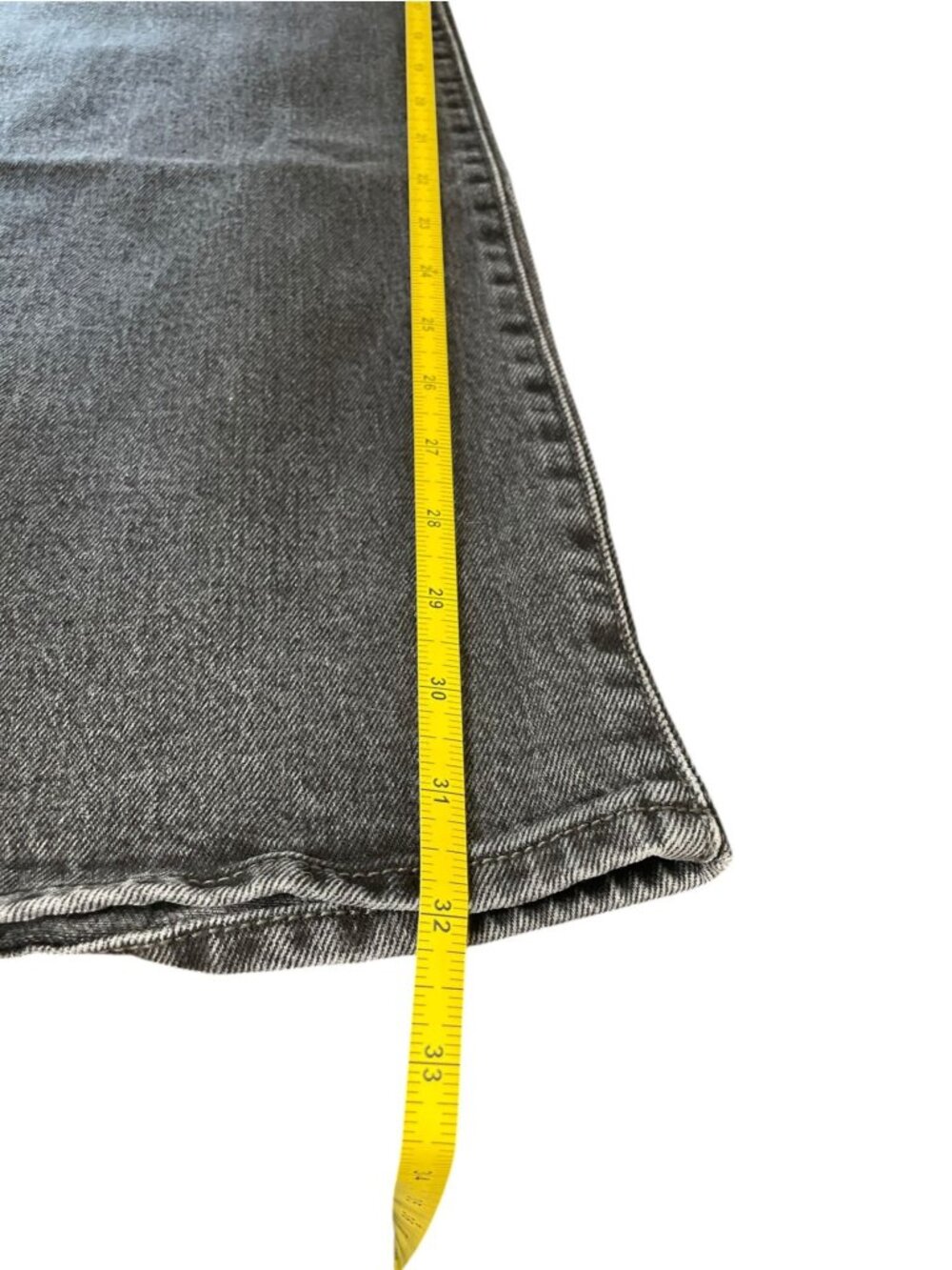 Levi's Ribcage Bell Jeans Black Denim Super High Rise Flare Leg Cotton SZ 31 32" - Picture 7 of 13